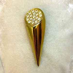 Vintage Golf ⛳️ Tee (horn?) Pin